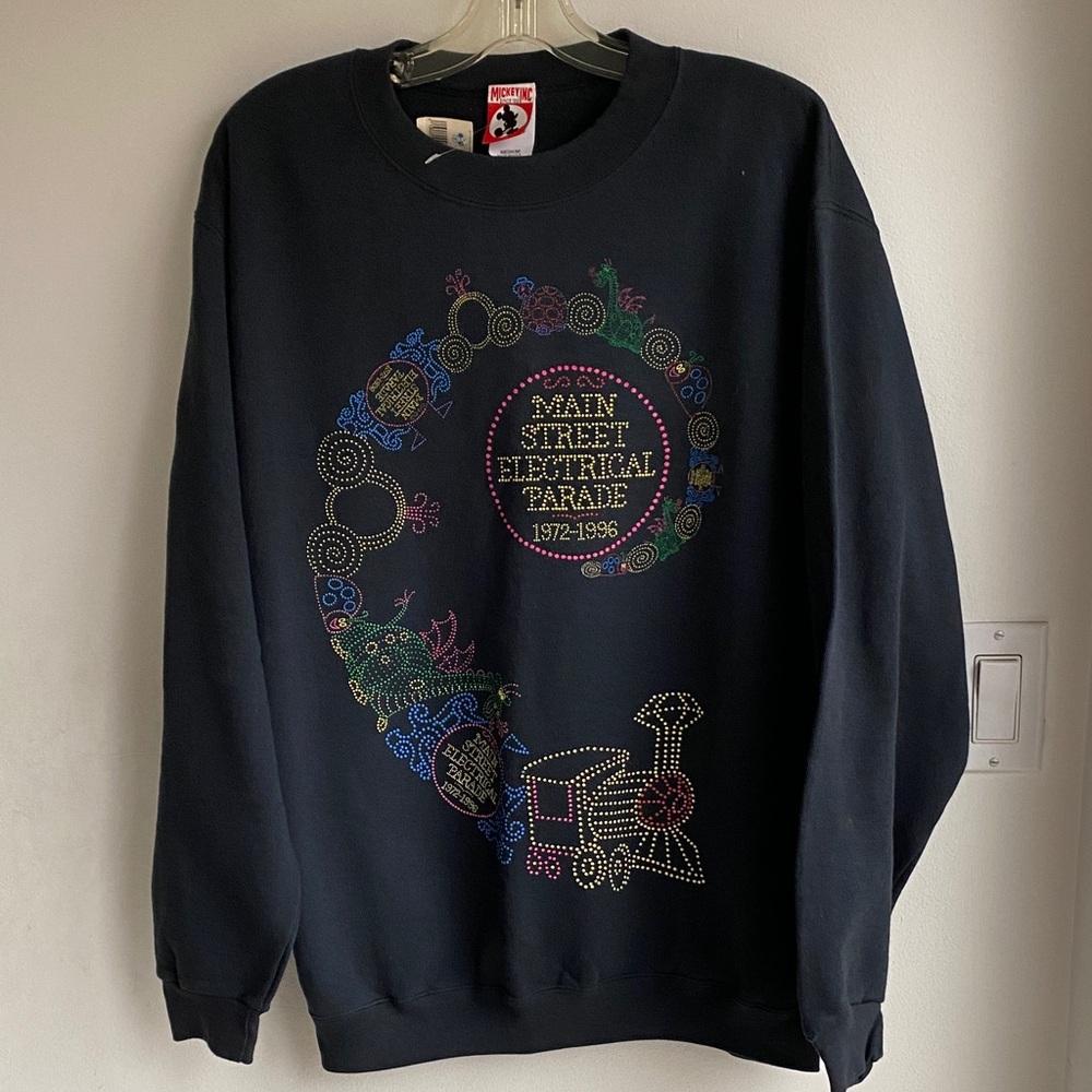 New/Tag Mickey Inc Main Street Electrical Parade 1972-1996 Pullover Sweatshirt M